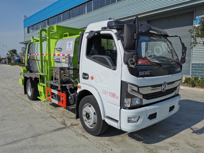 東風(fēng)8方餐廚垃圾車  東風(fēng)大多利卡餐廚垃圾車比價格 大型餐廚垃圾車廠家