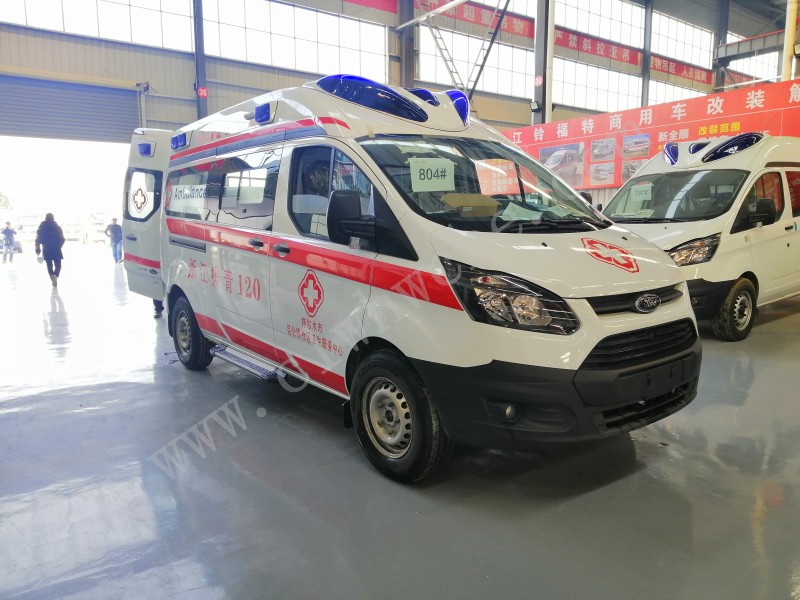 福特V362泰格頂監(jiān)護型救護車
