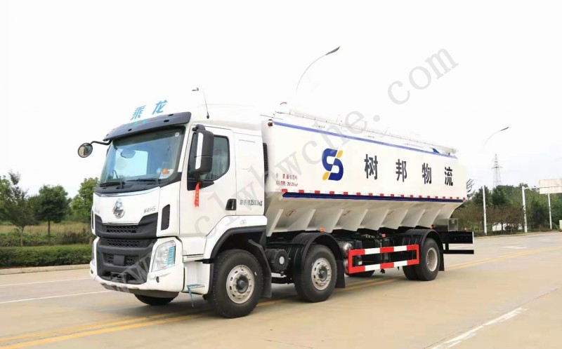 ?柳汽小三軸30方散裝飼料運輸車  價格  報價 廠家