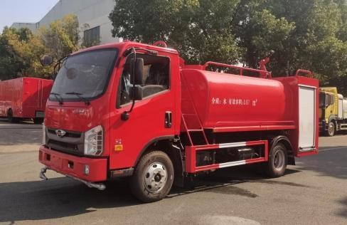 CLW5073GSSADY型福田5噸多功能消防酒水車