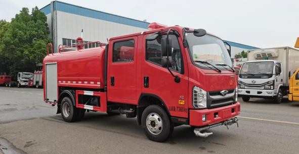 CLW5073GPSADY型福田3.5噸消防酒水車
